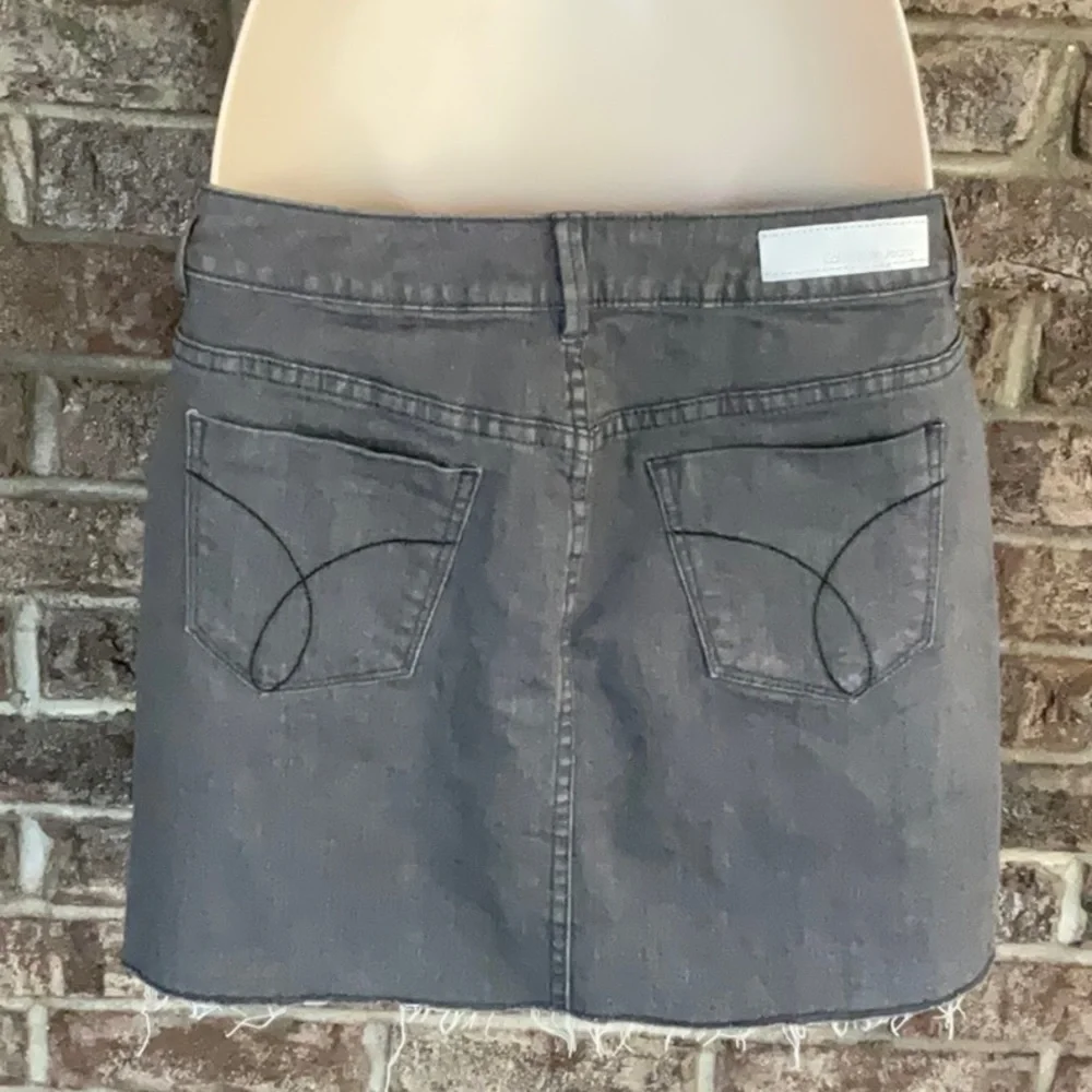 Calvin Klein jeans skirt - Picture 4 of 11